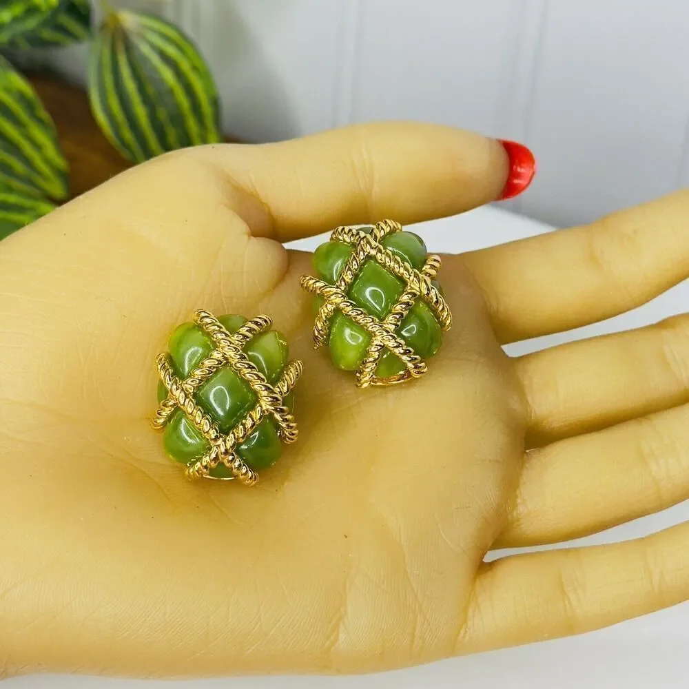 Vintage KJL Kenneth J Lane Earrings Gold Rope Quilted Green Lucite Clip On 1133 - Picture 10 of 15